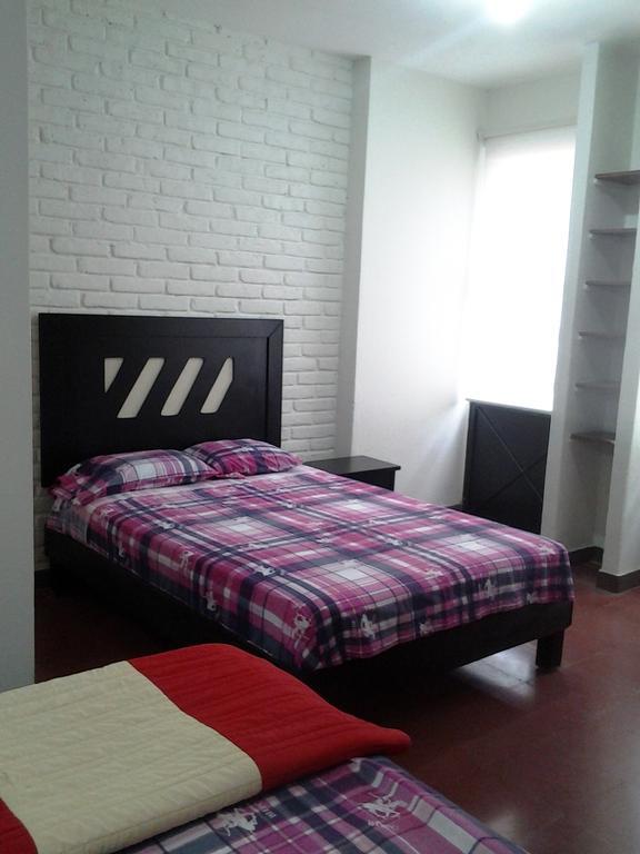 Hostal Casa Purpura Queretaro Bagian luar foto